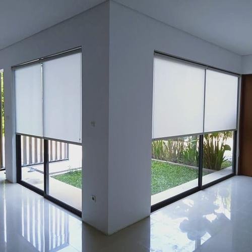 Lavado de cortinas roller de poliéster lima Peru