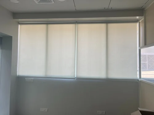 Servicios Profesionales de Limpieza de Cortinas Roller lima peru