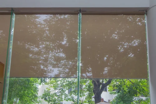Servicios de Limpieza de Cortinas Roller de Tela Blackout lima peru
